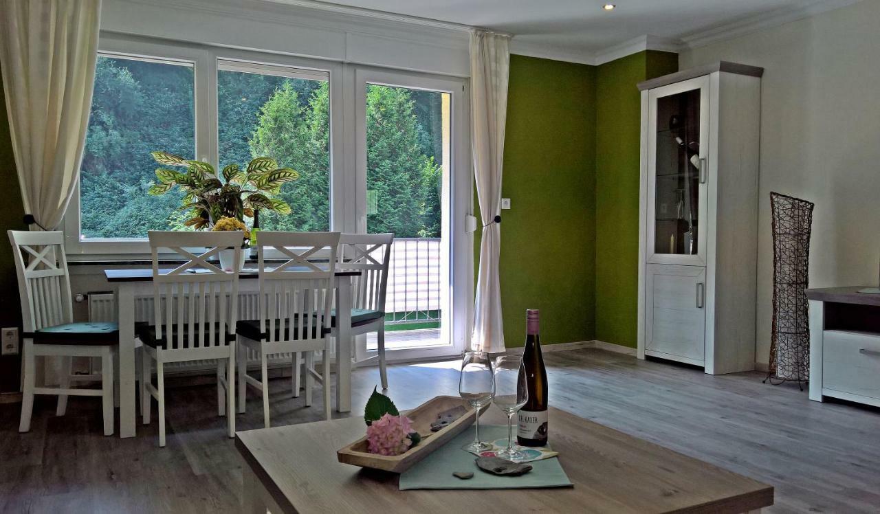 Roosartige Ferien - Ferienwohnung Am Weiherturm Bacharach Esterno foto